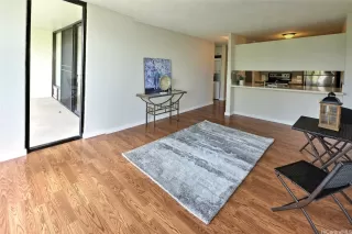 Photo #2: 202525731 Listing 