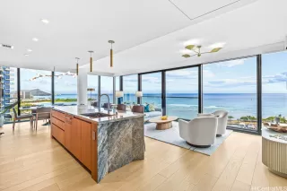 Photo #5: 202525737 Listing 