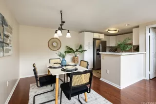 Photo #6: 202525738 Listing 