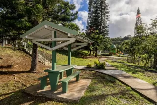 Photo #5: 202525745 Listing 