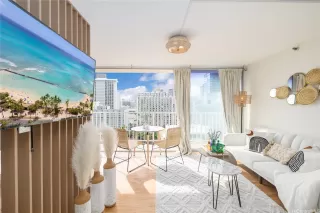 Photo #2: 202525753 Listing 