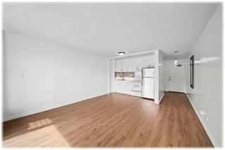 Photo #5: 202525756 Listing 