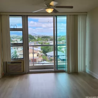 Photo #4: 202525757 Listing 