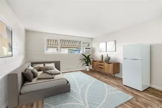 Photo #2: 202525779 Listing 