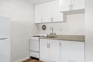 Photo #6: 202525779 Listing 