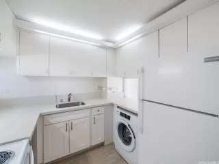 Photo #2: 202525782 Listing 