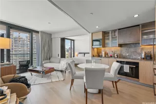 Photo #3: 202525795 Listing 