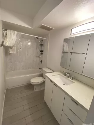 Photo #6: 202525817 Listing 