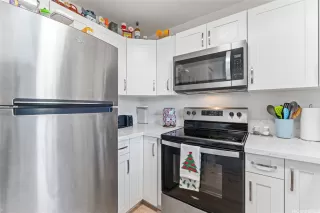 Photo #6: 202525826 Listing 