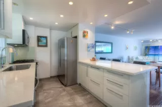 Photo #4: 202525843 Listing 