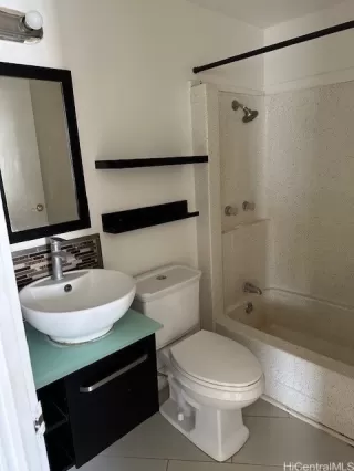 Photo #4: 202525866 Listing 