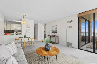 Photo #6: 202525951 Listing 