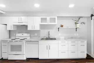 Photo #2: 202525962 Listing 