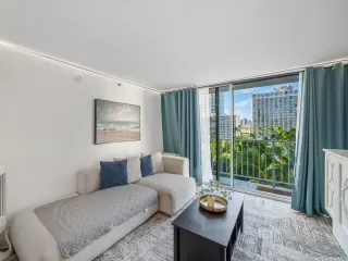 Photo #4: 202525967 Listing 