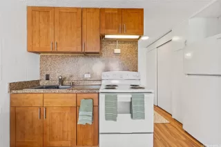 Photo #6: 202525977 Listing 