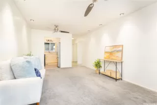 Photo #4: 202526006 Listing 