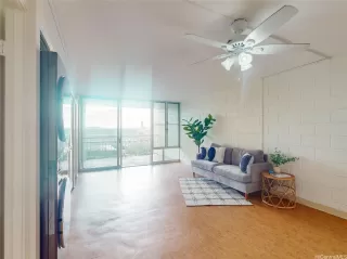 Photo #2: 202526010 Listing 