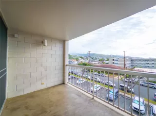 Photo #3: 202526010 Listing 