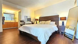 Photo #5: 202526012 Listing 