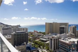 Photo #2: 202526028 Listing 