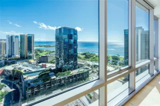 Photo #3: 202526032 Listing 