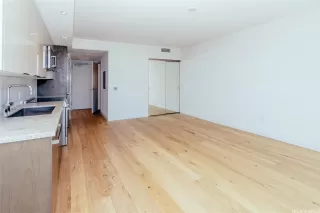 Photo #4: 202526032 Listing 