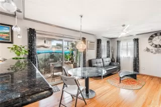 Photo #3: 202526035 Listing 