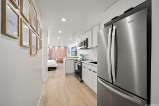 Photo #5: 202526042 Listing 