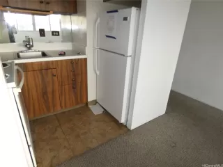 Photo #2: 202526052 Listing 