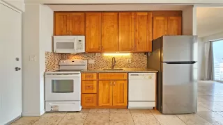 Photo #6: 202526055 Listing 