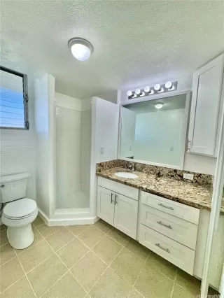 Photo #4: 202526057 Listing 