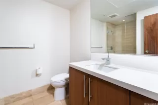 Photo #6: 202526066 Listing 