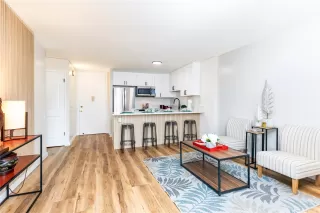 Photo #3: 202526073 Listing 