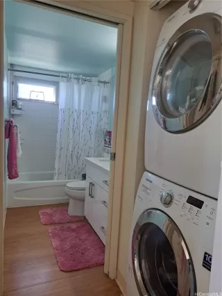 Photo #3: 202526077 Listing 