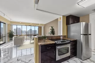 Photo #2: 202526090 Listing 