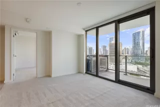 Photo #5: 202526101 Listing 