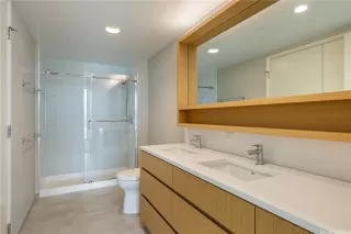 Photo #6: 202526101 Listing 