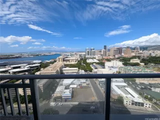 Photo #6: 202526105 Listing 