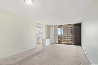 Photo #6: 202526113 Listing 