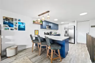 Photo #3: 202526132 Listing 