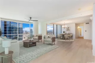 Photo #2: 202526133 Listing 