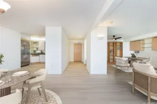 Photo #4: 202526133 Listing 