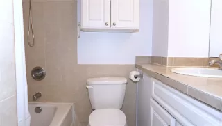 Photo #4: 202526148 Listing 