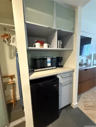 Photo #2: 202526161 Listing 