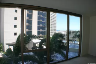 Photo #6: 202526162 Listing 