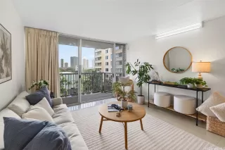 Photo #4: 202526165 Listing 