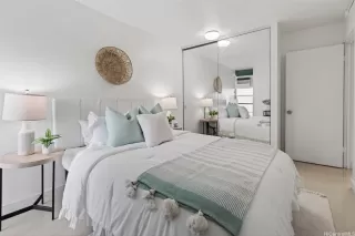 Photo #5: 202526165 Listing 