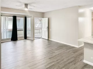 Photo #4: 202526171 Listing 