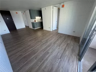 Photo #6: 202526173 Listing 