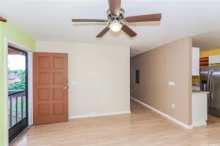 Photo #5: 202526185 Listing 